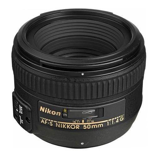 Nikon : Picture 1 thumbnail